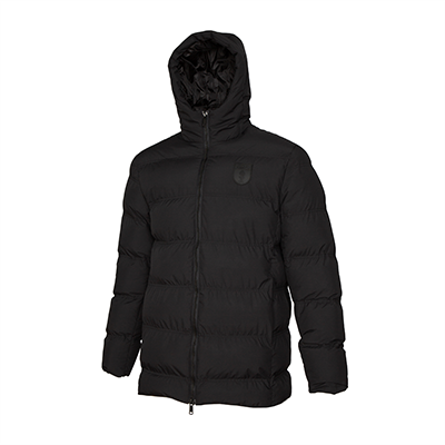 Schwarze Parka Jacke des FCA mit Kapuze, Vorderansicht.