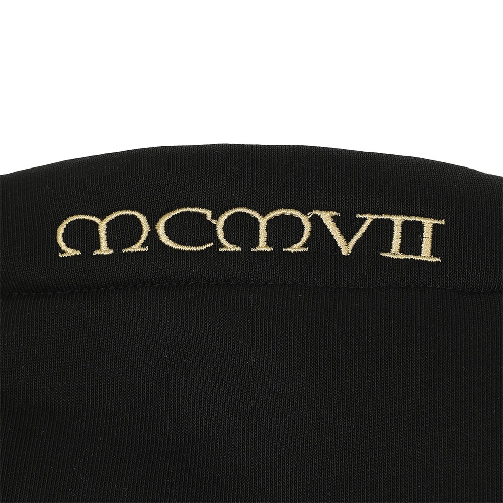 Römer Hoodie 4.jpeg
