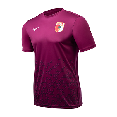 FCA Trainingsshirt in bordeaux mit Digitalmuster, farbigem FCA Wappen auf der linken Brust und weißem Mizuno Logo auf der rechten Brust 